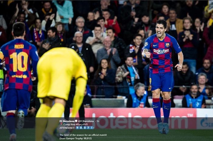 Striker Barcelona, Luis Suarez, dalam laga kontra Borussia Dormtund di Camp Nou, Rabu (27/11/2019).