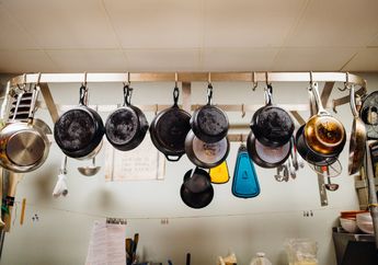 Mudah Banget! Berikut Cara Menghilangkan Karat pada Panci yang Dijamin Bikin Peralatan Masak Tampak Seperti Baru