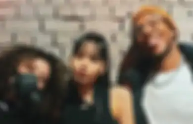 Sangat Profesional, Lisa BLACKPINK Banjir Pujian dari Anthony King