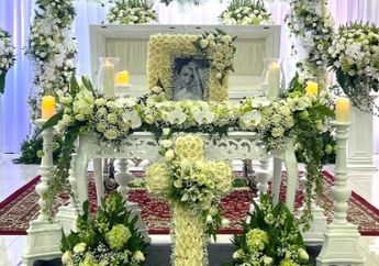 Atas Permintaan Semasa Hidup, Jenazah Kiki Fatmala Bakal Dimakamkan di San Diego Hills