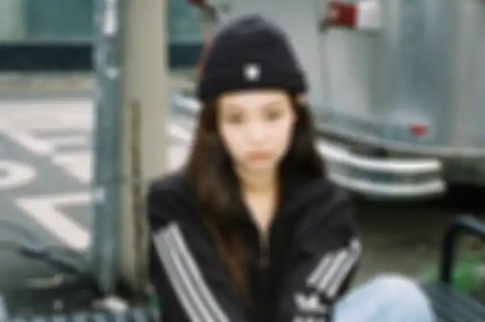 Inspirasi beanie hat ala Jennie BLACKPINK