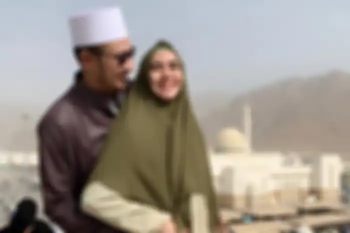 Kartika Putri dan Habib Usman