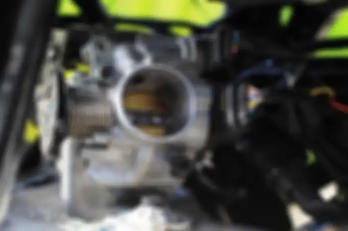 Throttle body bawaan direamer unjungnya membentuk velocity stack bikin aliran udara lebih terarah da