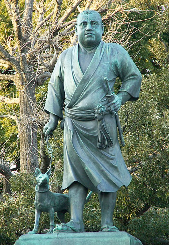 Patung Saigo Takamori di Ueno Park. Namun, setelah pensiun, Saigo hanya ingin bermain dengan anak-anaknya, berburu, dan pergi memancing.