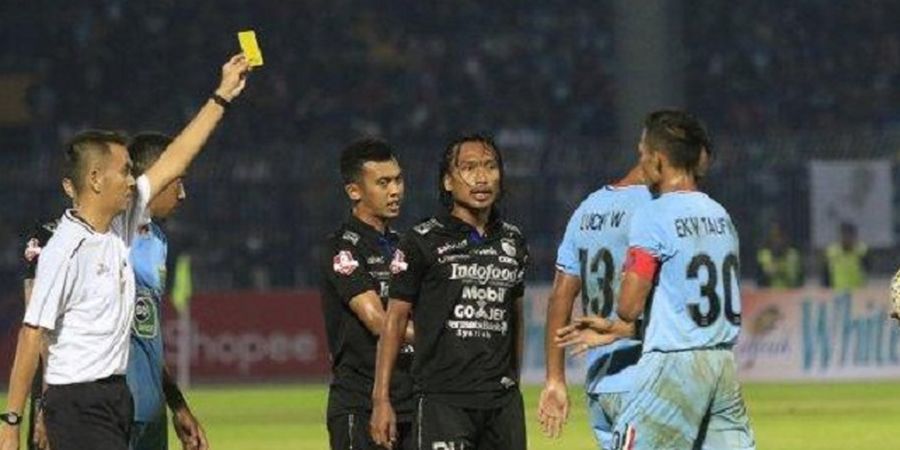 Pemain Persib Dilarang Kena Kartu Kuning, Denda Bayar Sendiri!