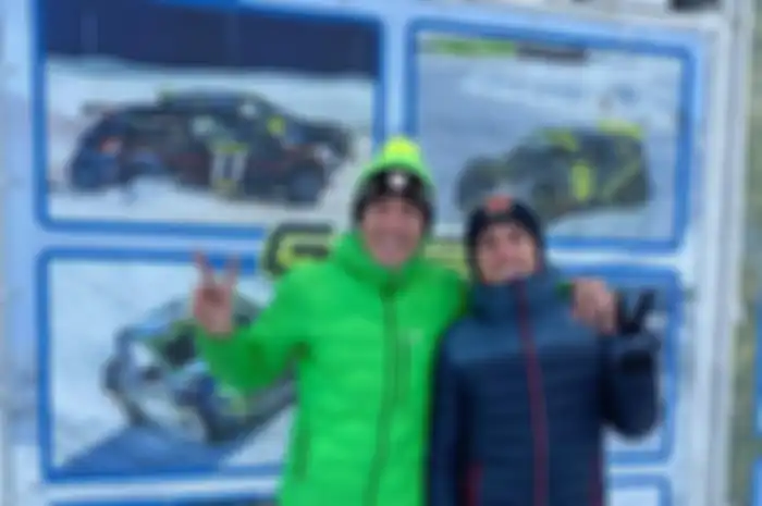 Aleix dan Pol Espargaro main balap ekstrem yaitu balal mobil di atas salju alias Trophee Andros. Hal itu mengatasi bosan MotoGP libur sampai Maret mendatang