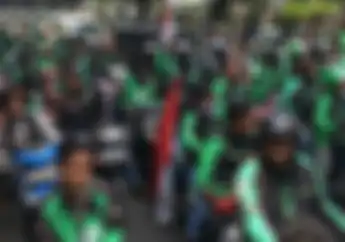 Apakah DP 0 Persen Akan Membuat Jalanan Penuh Dengan Jaket Hijau?