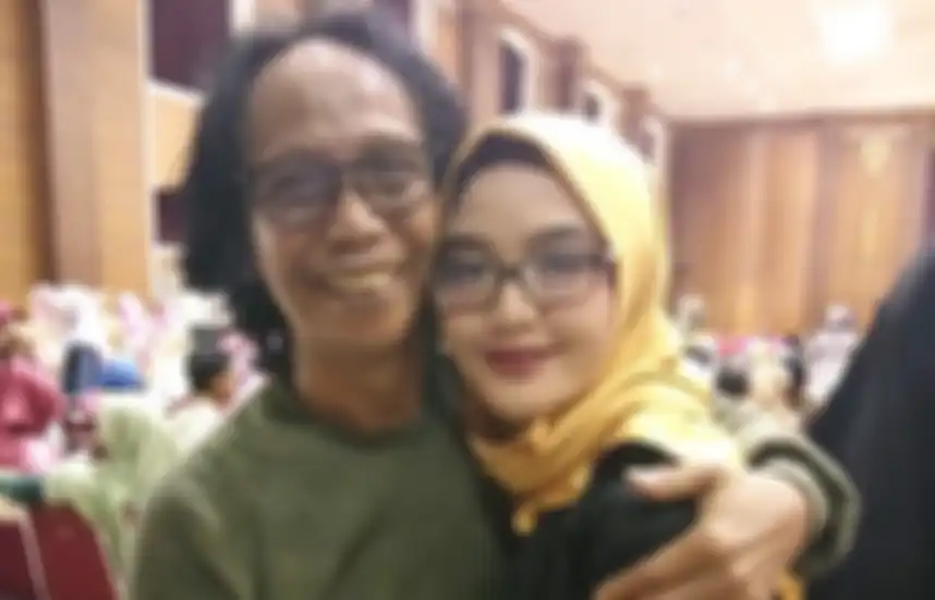 Curhatan Tia Septiana, Anak Mandra yang Mengaku Kerap Diledek Teman Sejak SD