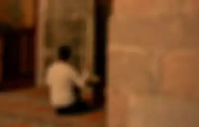 Muslim yang Membacanya Akan Dikasihi dan Memiliki Cahaya Kenabian, Simak Amalan Doa Nurbuat Lengkap dengan Arab Latin dan Terjemahannya