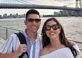 Tak Lelah Banting Tulang Siang dan Malam Padahal Punya Suami CEO dengan Bisnis Menggurita, Dian Sastro Punya Alasan Tetap Pertahankan Kariernya di Dunia Hiburan