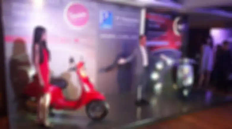 Vespa Primavera S dan Vespa Sprint S