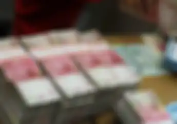Siapkan KTP dan KK, Cuma Hari Ini Buruan Cek Bantuan Rp 300 Ribu