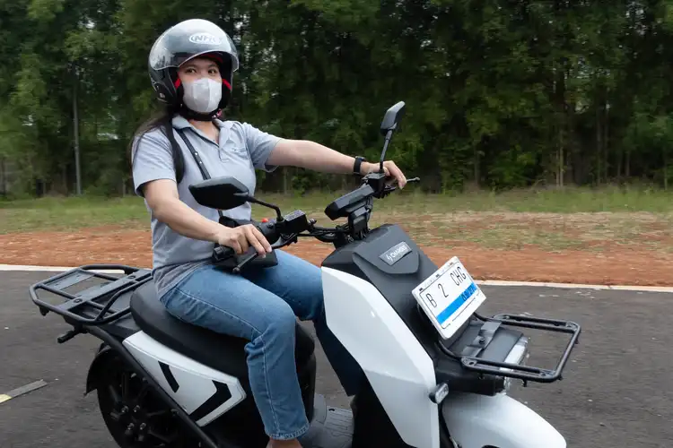 Nabung Rp 55.000 Bisa Bayar Langganan Motor Listrik Charged Indonesia