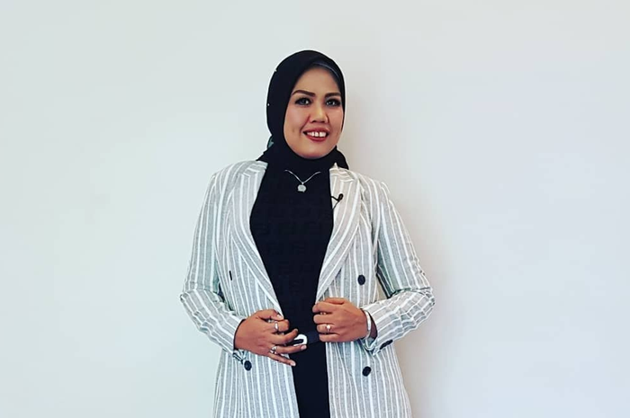 Elly Sugigi