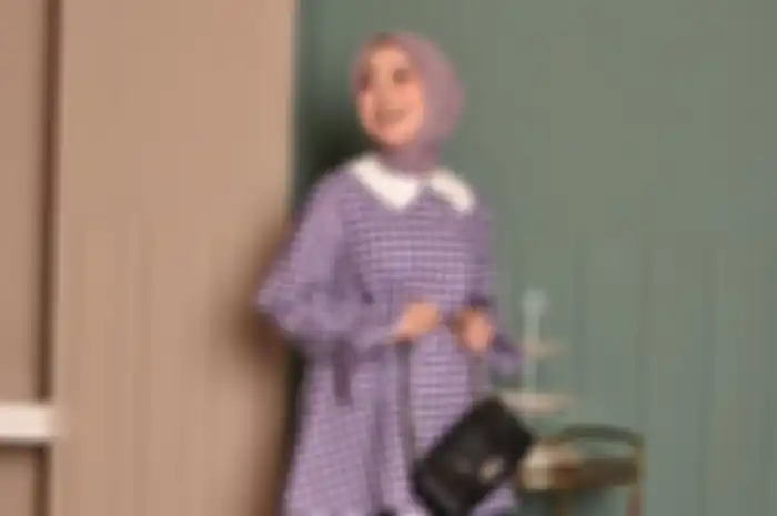 Fashion hijab ngabuburit ala Lesty Kejora