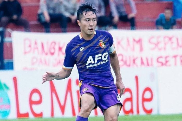 Arthur Irawan, gelandang sekaligus kapten Persik Kediri.