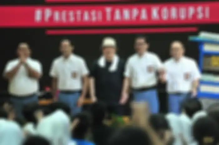 Menteri Nadiem Makarim, Erick Thohir dan Wishnutama beradu peran dalam pentas drama