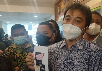Tindaklanjuti Pelaporan Terhadap Lucky Alamsyah, Roy Suryo dan Tiga Saksi Lain Diperiksa 5 Jam di Polda Metro Jaya