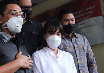 Sambangi Polda Metro Jaya, Shandy Aulia Diperiksa atas Dugaan Pencemaran Nama Baik Laura Aprilya