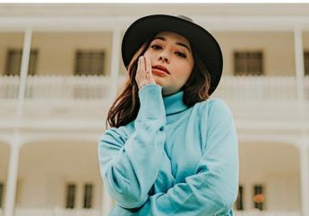 Liburan ke Namibia, Gaya Chic Nikita Willy Sukses Curi Perhatian!