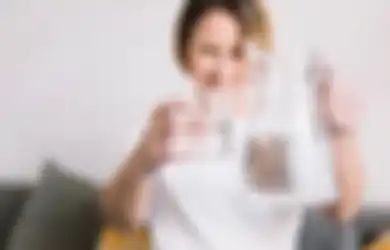 Siapa Bilang Aman, Kebanyakan Minum Air Putih Ternyata Berbahaya untuk Tubuh, Ini Tandanya