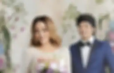 Kesengsem dengan Kecantikan Aurel Hermansyah saat Kenakan Hijab di Pemotretan Pre Wedding, Atta Halilintar Tanyakan Hal Ini Pada Netizen