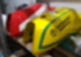 Trik Simpel Atasi Tangki Honda Win yang Bocor Karena Faktor Umur, Bisa Buat Motor Lain Juga