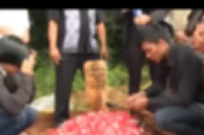 Prosesi pemakaman Zainal Abidin Domba