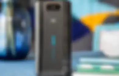 Beredar Foto Unit Hape ASUS Terbaru dengan Modul Kamera Kotak, Benarkah Zenfone 7?