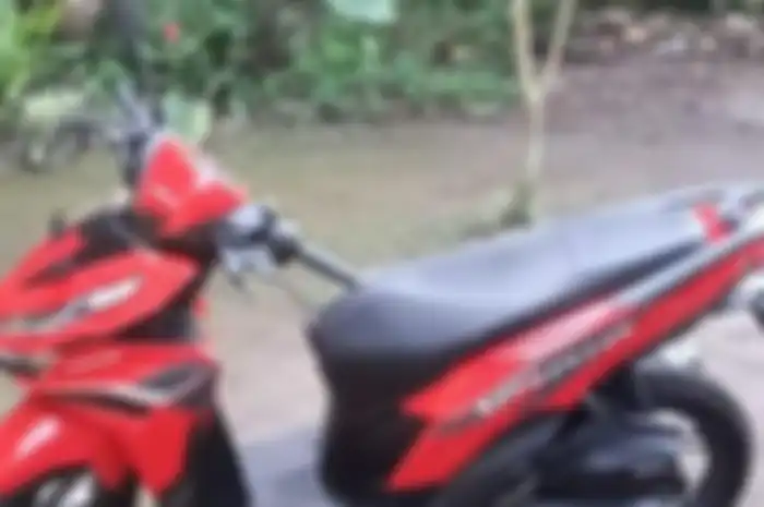Motor Honda Vario 125 milik pelaku pencurian justru ditinggal di tempat.