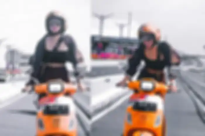 Penasaran, ini spesifikasi motor Vespa yang dipakai artis Wika Salim beraksi saat Vespa World Days 2022.