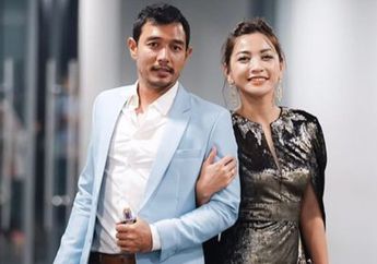 Pernikahannya Baru 10 Tahun Tapi Sudah Punya Anak Perawan, Hesti Purwadinata Akhirnya Perkenalkan Identitas Si Sulung Athaya Alysa