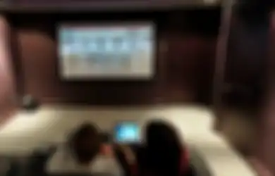 Rasain Sensasi Nonton Bioskop di Rumah Pake Proyektor LED X1