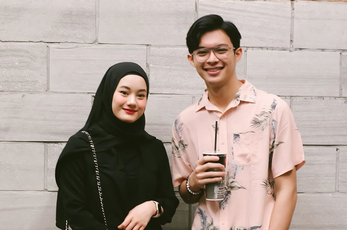 Terlanjur Heboh Mie Instan di Media Sosial, Pengantin Baru Dinda Hauw dan Rey Mbayang Tiba-tiba Buat Pengakuan Mengejutkan: Sebenarnya Kemarin Itu ...