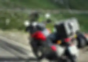 Anak Touring Perhatikan, Pakai Box Muatan Berlebihan Gak Cuman Bikin Bracket Patah, Tapi Juga Bisa Bikin Celaka