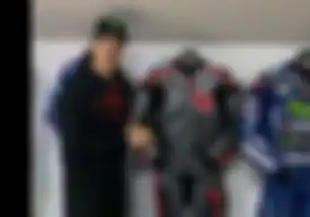 Gak Disangka, Maverick Vinales Tak Hanya Loyal Tetap Sama Yamaha, Loyal Juga Sama Yang Satu Ini