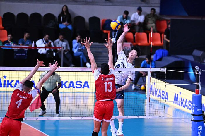 Suasana laga Korea Selatan kontra Bahrain pada semifinal Piala AVC 2026 di Amdavad, India, Sabtu 27 Juni 2026.