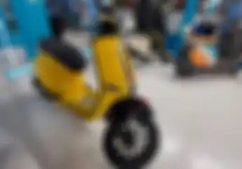 Budget Dibawah Rp 20 Juta di PEVS Bisa Dapat Motor Listrik Mirip Vespa, Jarak Tempuh Pas Buat Harian