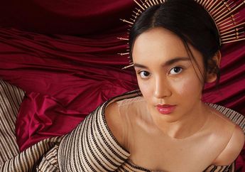 Pulang Kampung ke Medan Sambil Manggung, Lyodra Ginting Tampil Maksimal Bak Diva Internasional!