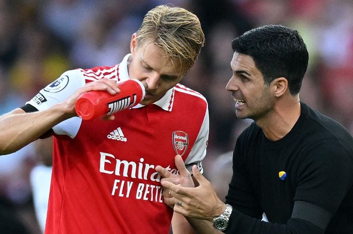 Pelatih Arsenal, Mikel Arteta, masih berharap Martin Odegaard bisa turun bermain melawan Tottenham Hotspur di Liga Inggris (15/9/2024).