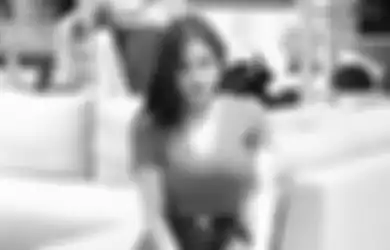 Miris, Model Seksi Ini Dianggap Orangtua Kekasih Perempuan nggak Benar usai Terseret Skandal jadi Wanita Simpanan Pejabat Korup yang Sudah Beristri: Jodoh jadi Makin Jauh