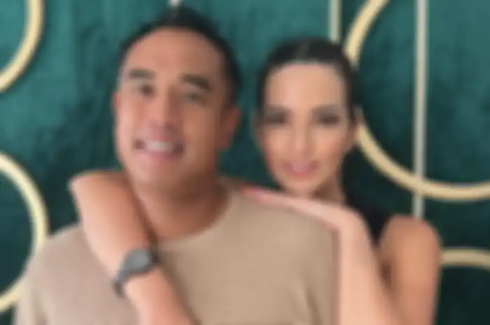 Nia Ramadhani dan Ardi Bakrie