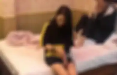 Suami Susah Payah Merantau Cari Nafkah, Wanita Ini Malah Asik Selingkuh dengan Ayah Mertua, Endingnya Ngenes