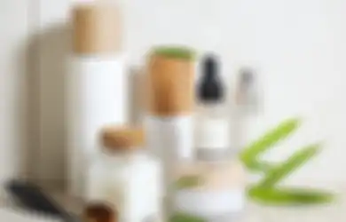 Sebelum Terlambat, Ini 3 Trik Mudah Mengetahui Skincare Kita Aman Atau Enggak!