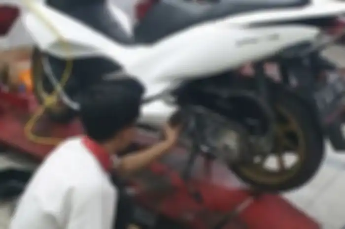 Ilustrasi. CVT motor matic gredek tak hanya perkara kotoran atau debu, ternyata juga bisa karena gemuk. Kok gitu?