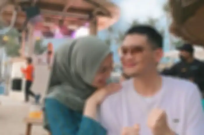 Di tengah kasus Rezky Aditya soal pengakuan status anak, Citra Kirana blak-blakan ungkap kondisi rumah tangga.