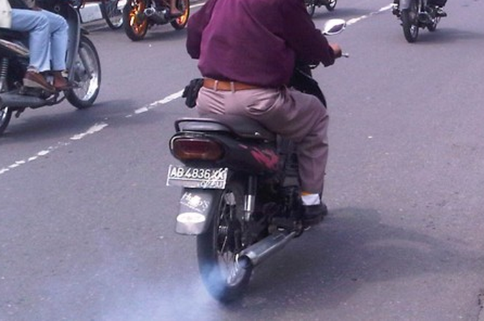 Motor 2-Tak Ngebul