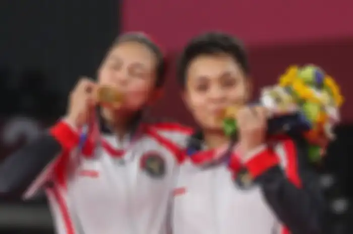 Greysia Polii dan Apriyani Rahayu Sabet Emas di Olimpiade Tokyo 2020, Intip Outfit Keduanya Bikin Pangling Tanpa Jersey Bulutangkis!