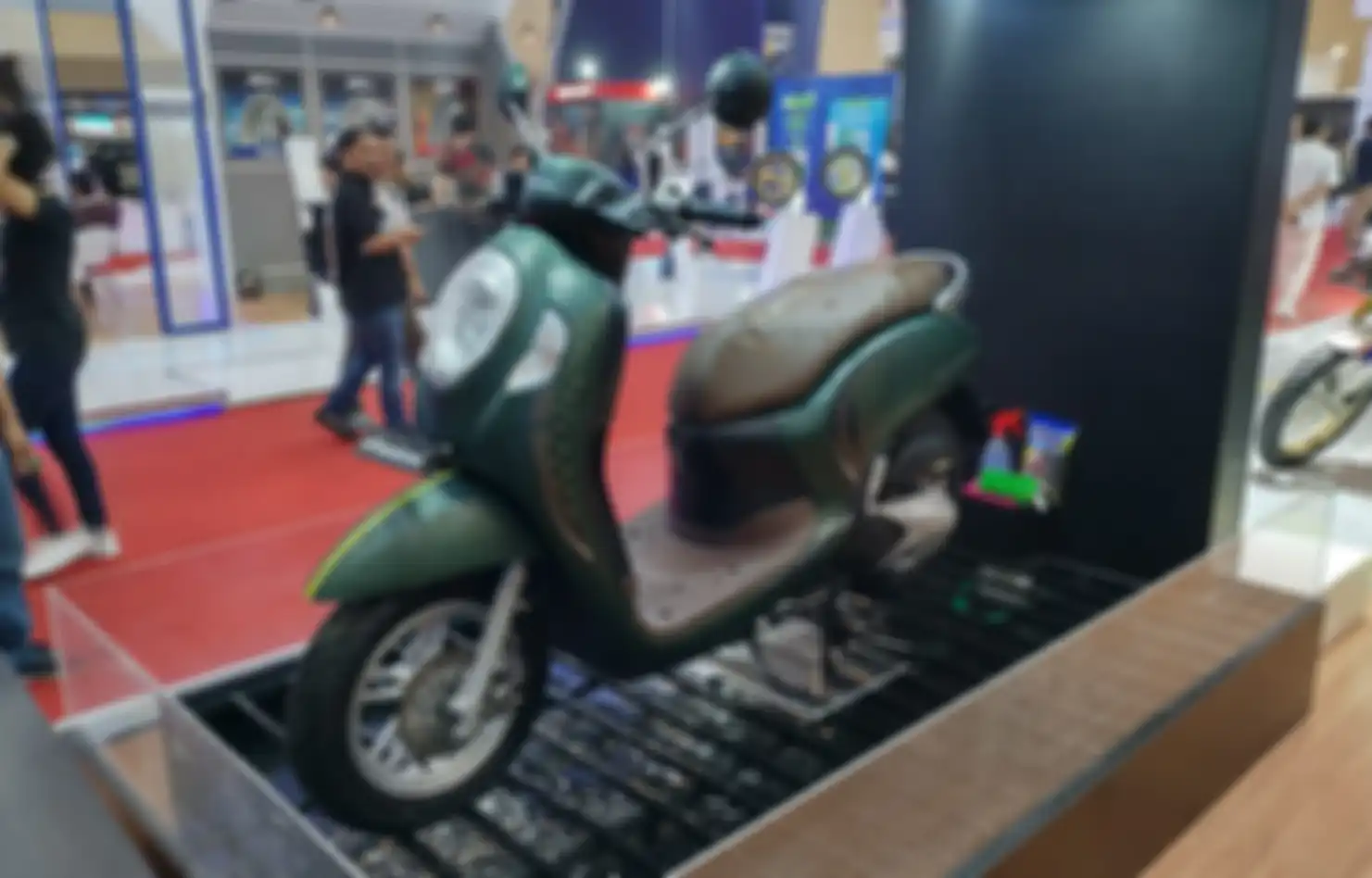 Honda Scoopy dapat dua pilihan warna baru di IMOS+2023