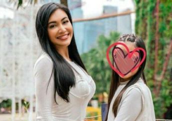 Gak Pake Nawar, Feni Rose Ternyata Pernah Beli Koleksi Tas Denada Seharga Ratusan Juta untuk Bantu Biaya Pengobatan Aisha